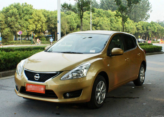L'or brillant est un revêtement de peinture de voiture résistant aux UV.