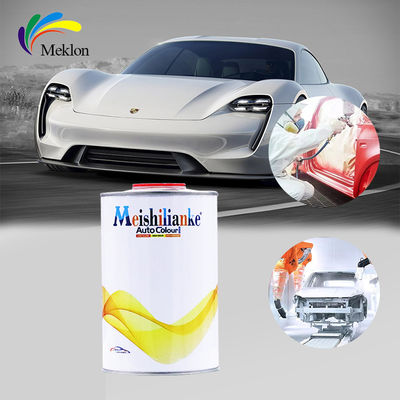 Peinture pour voiture acrylique pratique durcisseur résistant aux alcalins inoffensif