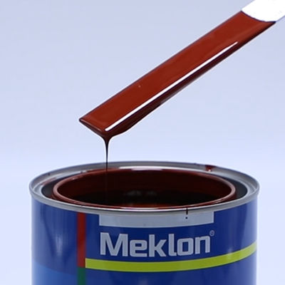 La peinture automobile rouge de l'oxyde de fer 2K est la peinture liquide acrylique pour la peinture de finition automobile