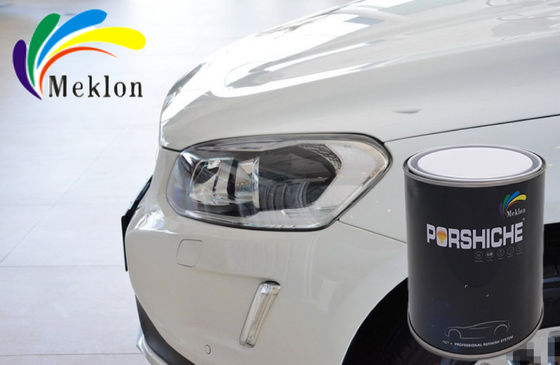 Couche liquide par pulvérisation acrylique Bonne dureté Anti-rouilleuse X12 Car Base Primer Couche automobile