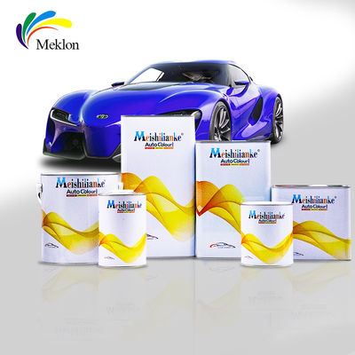 Une peinture automobile transparente, sans rayures.