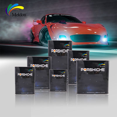 Finition rouge foncé et brillant avec peinture de voiture de perle de fuchsia