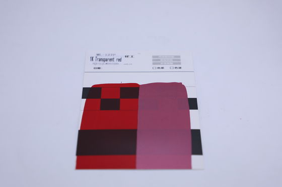 Peinture rouge transparente ultra-durable et résistante aux rayures, à la protection UV et rentable pour le raffinage et la personnalisation automobile