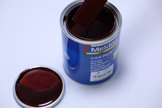 MK133 Peinture automobile acrylique rouge profond avancée résistante aux UV convient aux applications automobiles et industrielles.