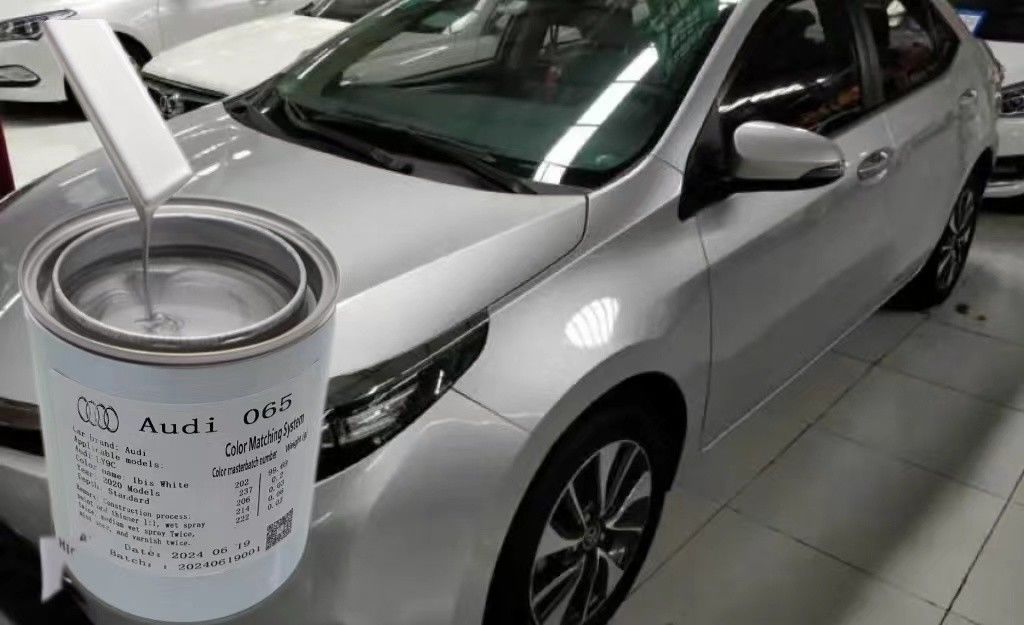 Toyota 1E0 Refinit la peinture de voiture pour une couleur gris foncé époustouflante